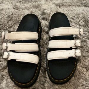 DR. MARTENS PLATFORM SANDALS